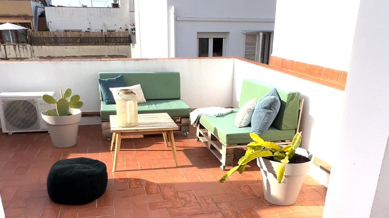 Amazing 2 Bedroom Apartment With Big Sun Terrace Sitges Centre Beach ภายนอก รูปภาพ