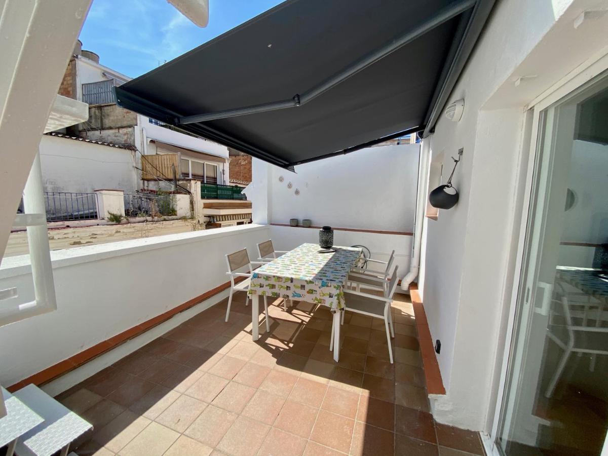 Amazing 2 Bedroom Apartment With Big Sun Terrace Sitges Centre Beach ภายนอก รูปภาพ